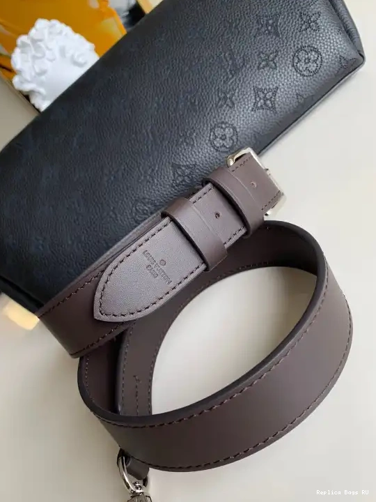 Cheap HOBO BEAUBOURG MM VUITTON LOUIS 0514